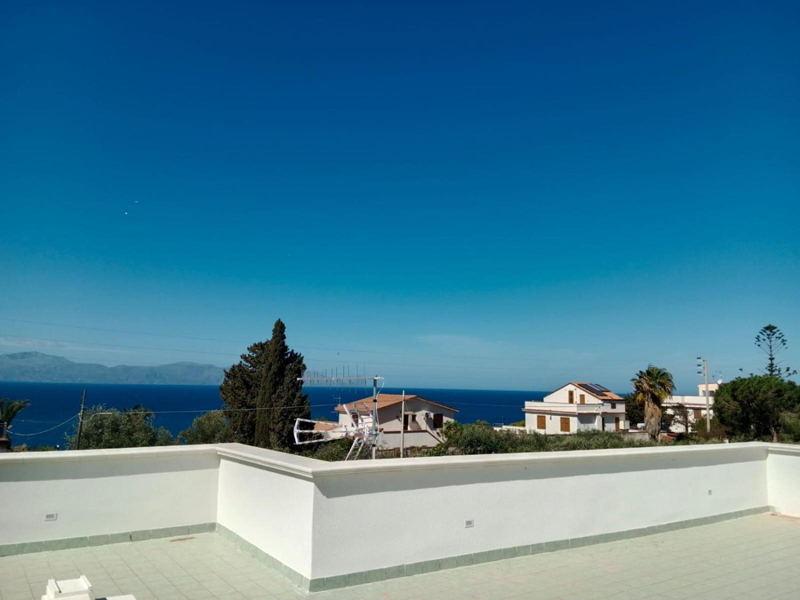 Villa Al Mare 'Happy Summer' Terrasini Exterior photo